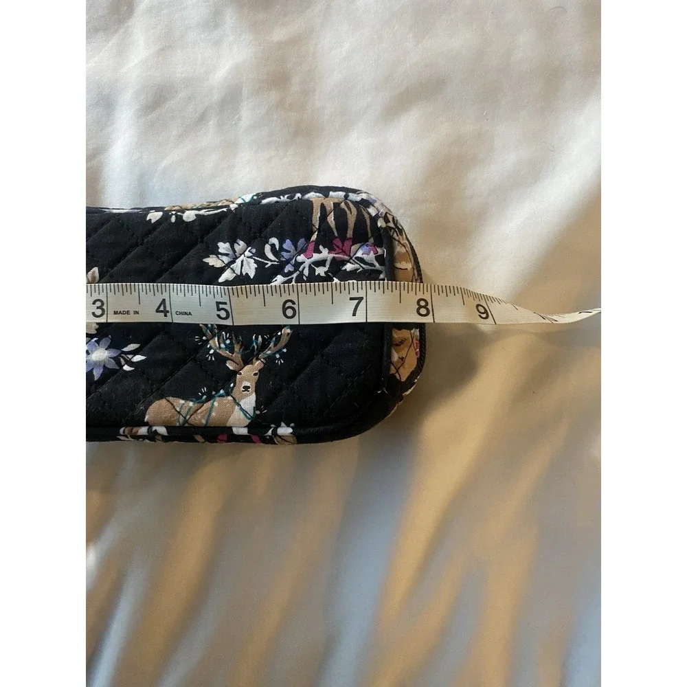 Vera Bradley Small Make up Brush Lipstick Case in Merry Mischief Animals Quilted
